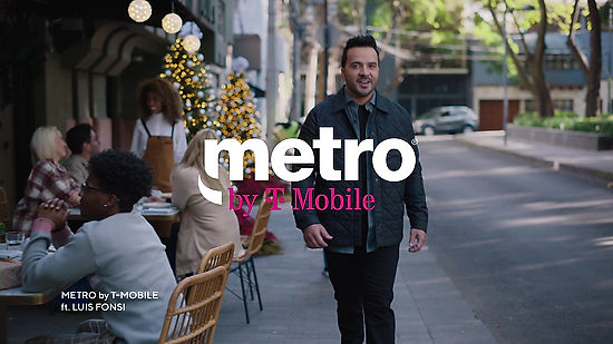 Together Holiday | Metro by T-Mobile
